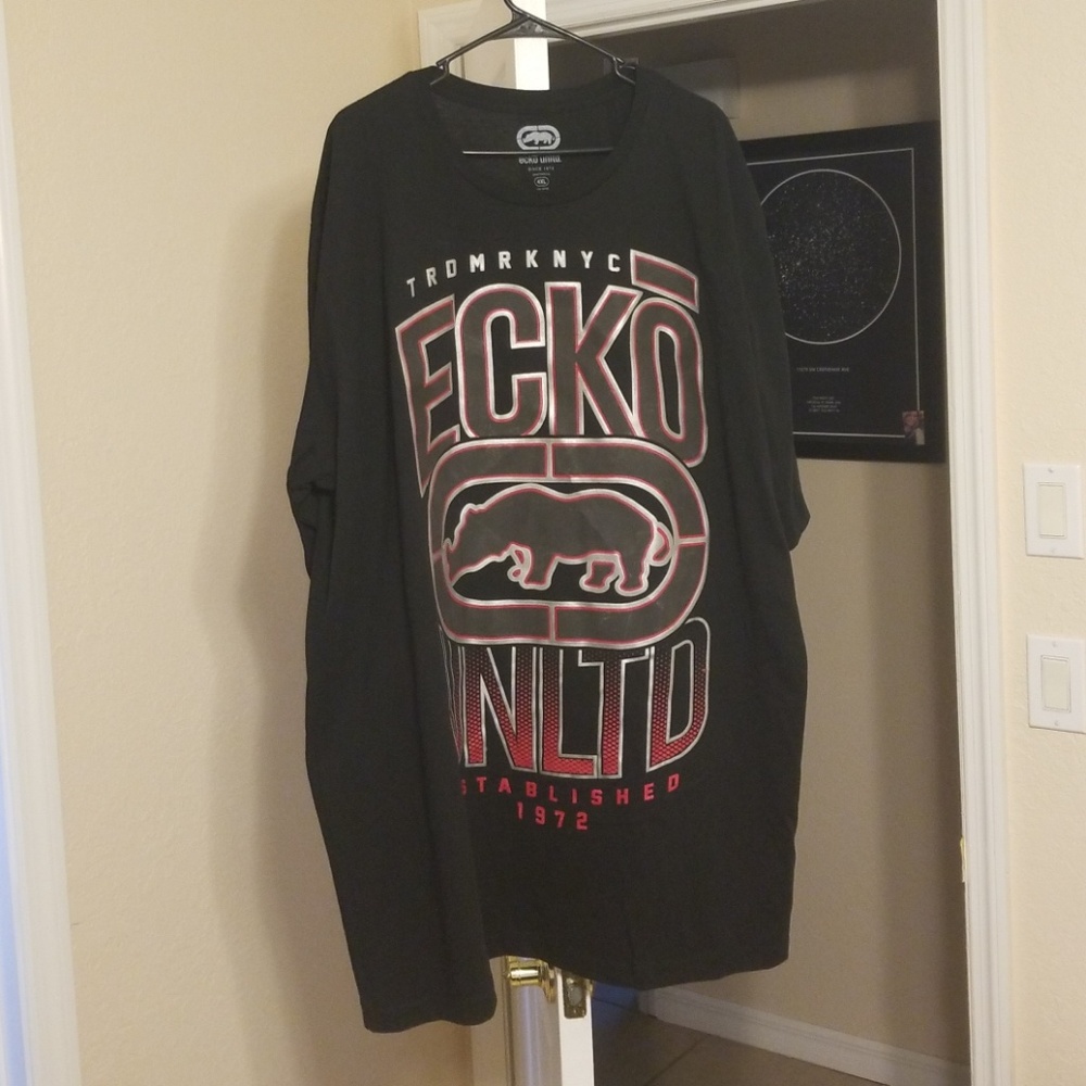 Echo Tee